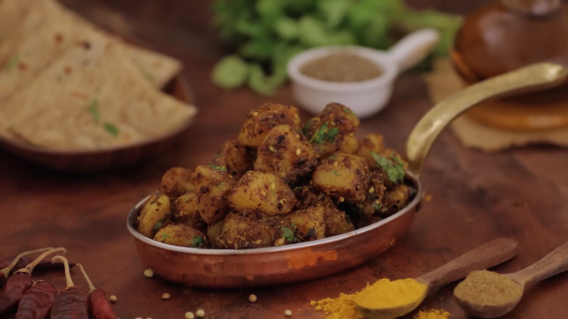 Bhuna Jeera Powder vs Regular Jeera: Which One Works Better in Indian Cuisine?